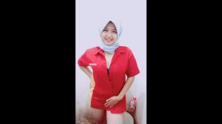 Bokep Indo Kasir Minimarket Colmek di Toilet